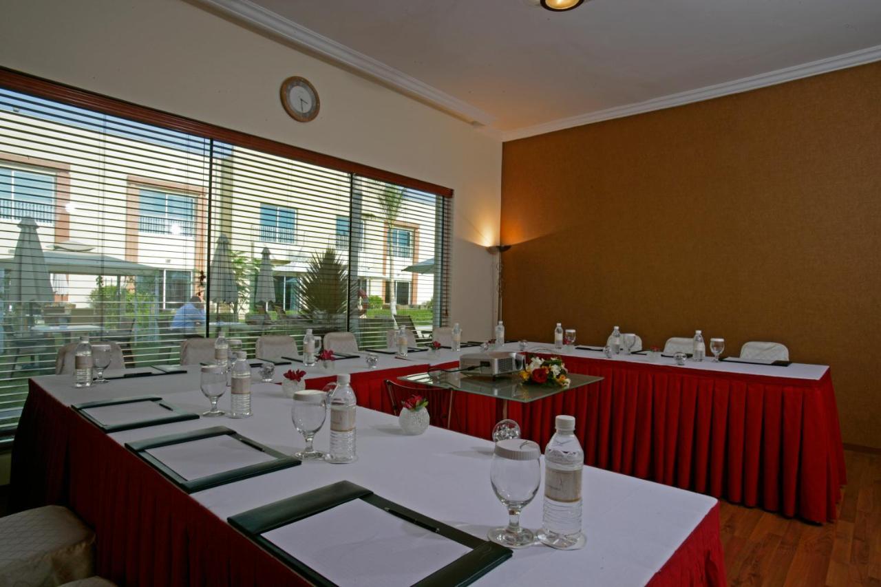 Coral Boutique Villas Дубай Зручності фото